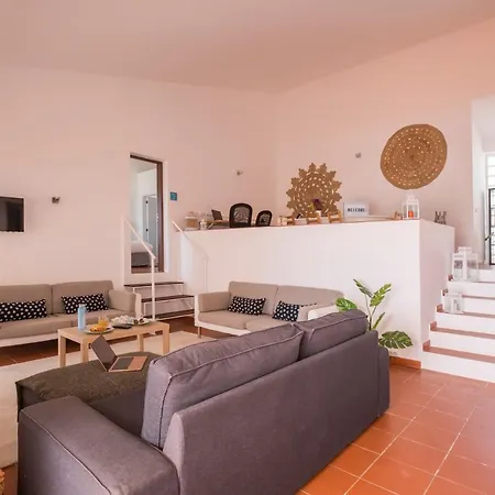 ゲストハウス Vila Sta Teresinha Luz